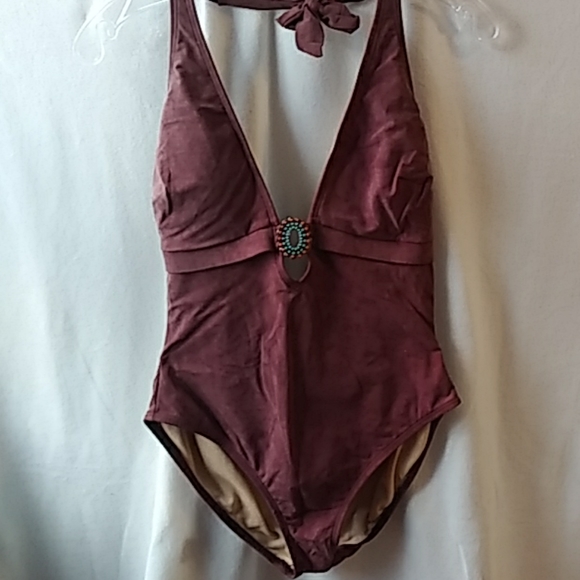 Magic swimsuit - Picture 1 of 5